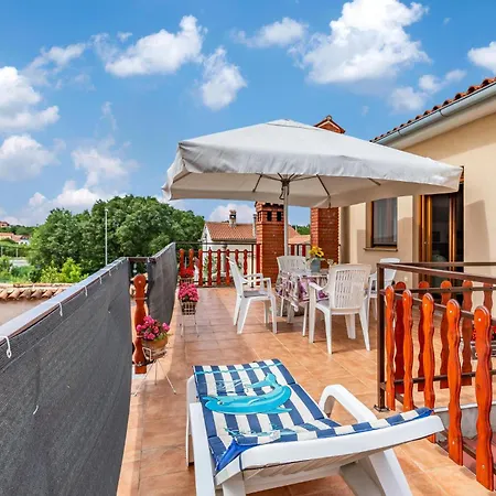 2 Bedroom Beautiful In *