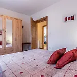Appartement 2 Bedroom Beautiful In